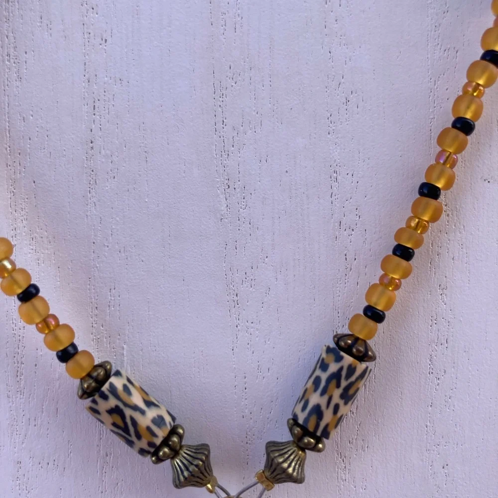 Elephant Bead Necklace Animal Print 17” long toggle closure